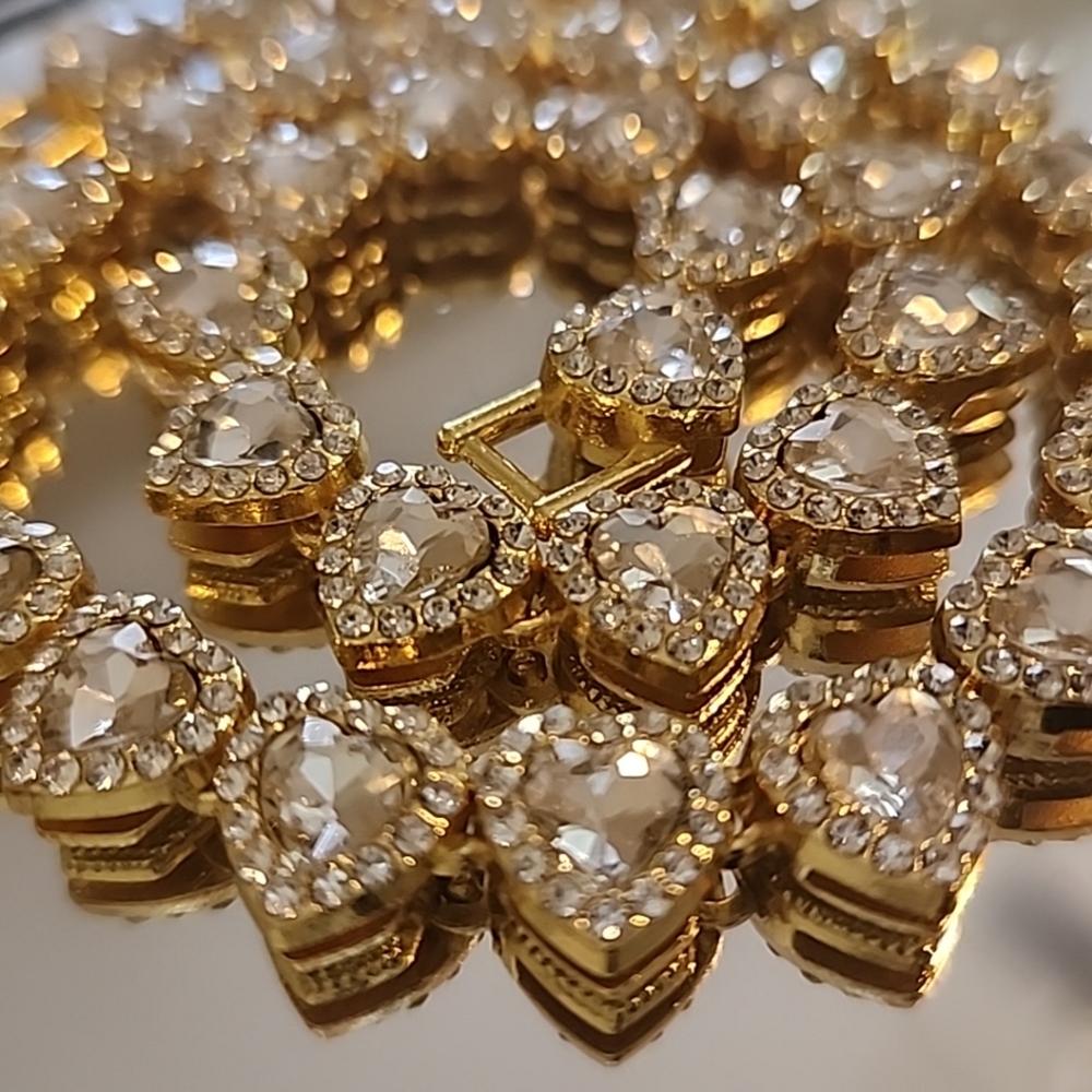 18k Gold Plated Heart Cut Shape Austrian Crystal Tennis Necklace Clasp Lock